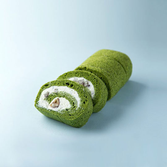 抹茶ロールケーキ