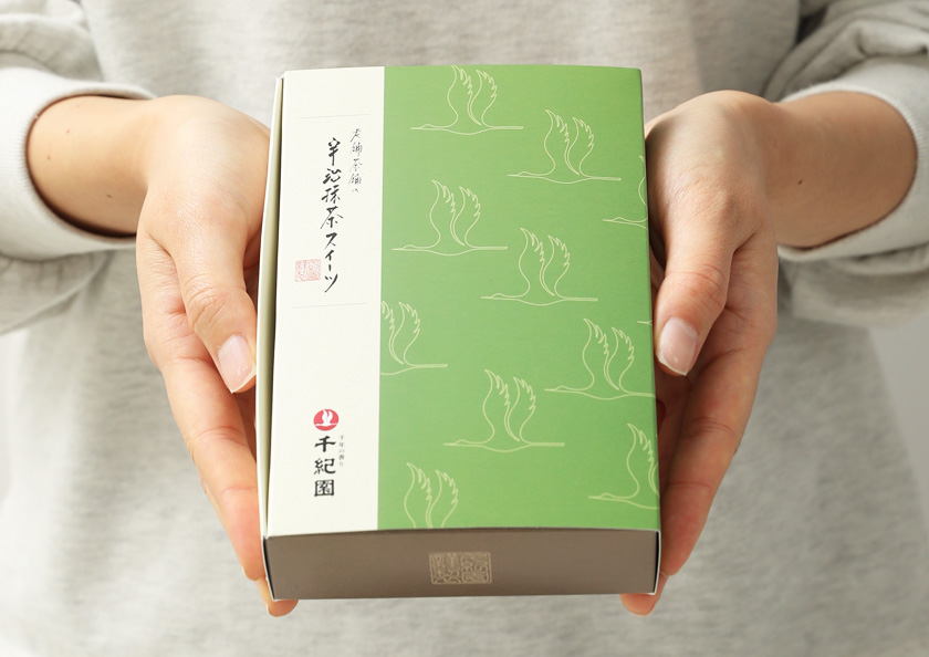 和をイメージしたパッケージ