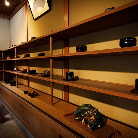 佐々木家(昭楽窯)の銘板